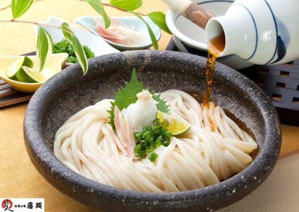 画像2: 【送料サービス】冷凍うどん　冷凍ぶっかけうどんセット【うどん5袋・つゆ5袋・薬味付き】期間限定販売6／1〜7／31 (2)